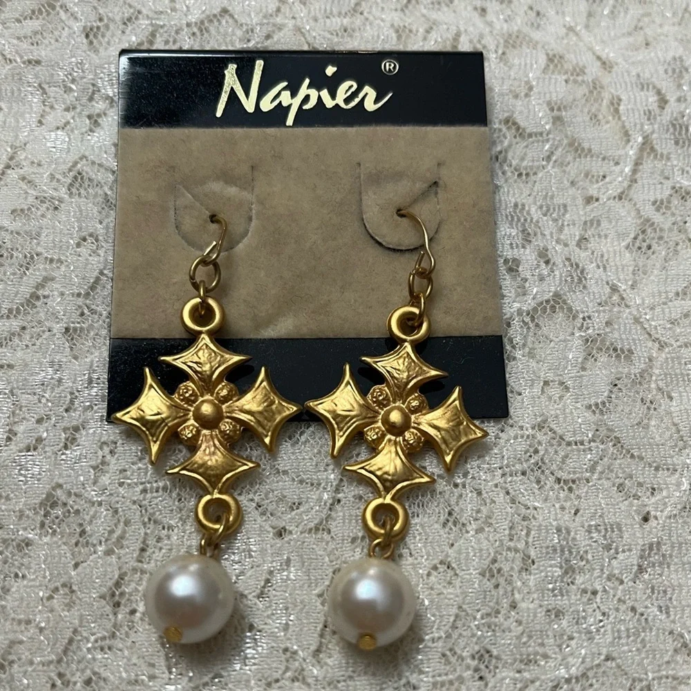 Napier/vintage brushed gold and pearl drop earrings, 2.5”